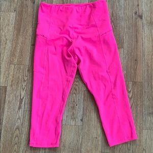 Zyia hot pink zipper crop LnT
